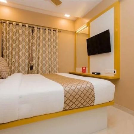 Hotel Comfort- Andheri West Mumbai Dış mekan fotoğraf